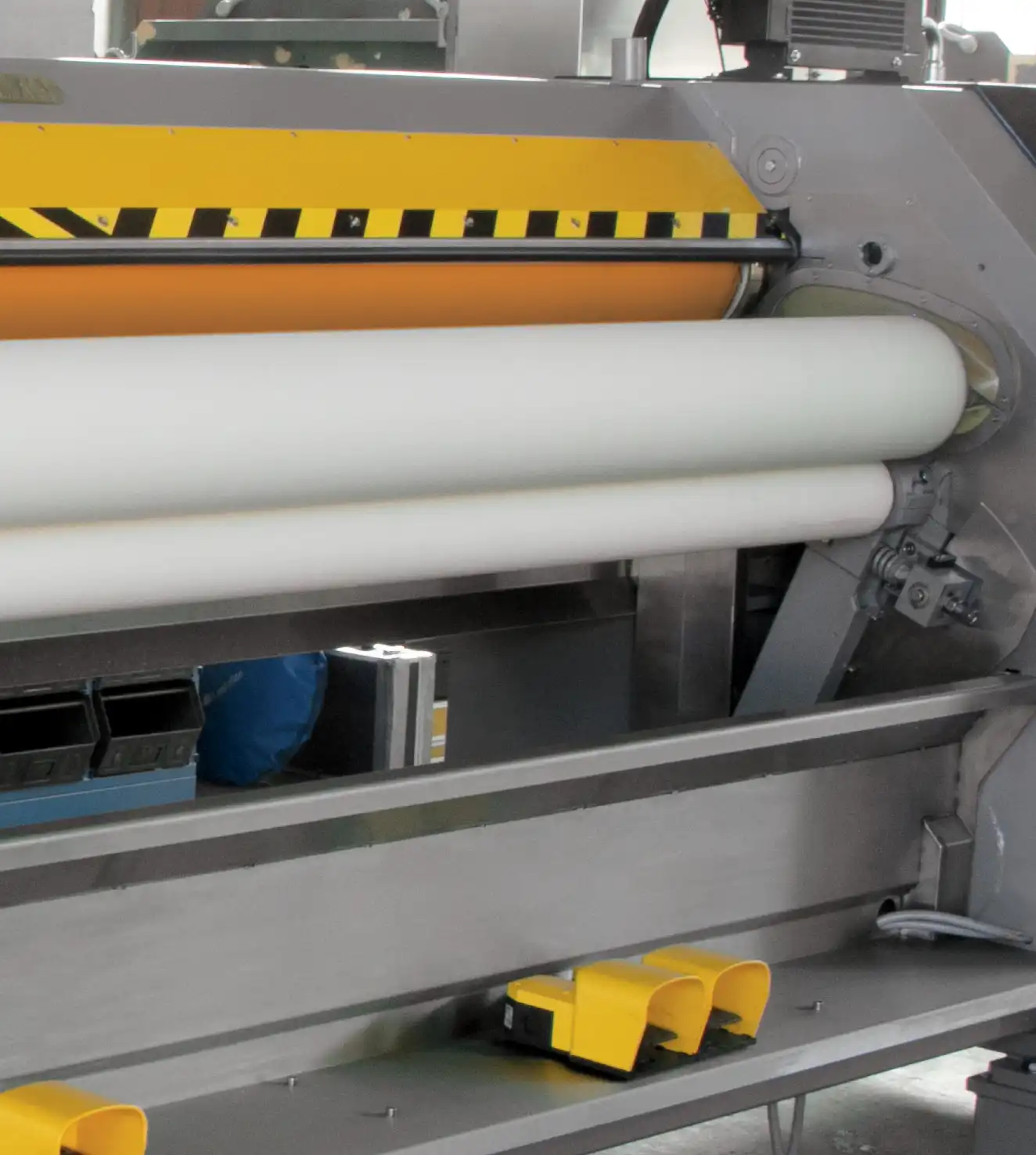Particolare versione R con cilindro pressatore in ebanite